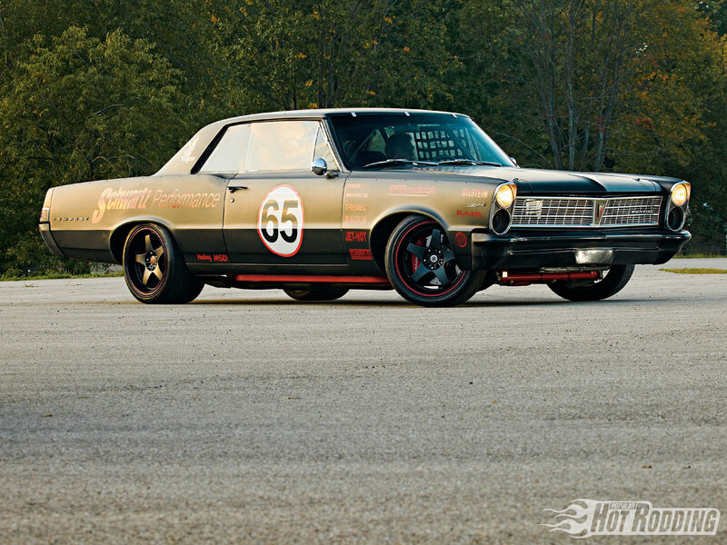 Schwartz Performance race car