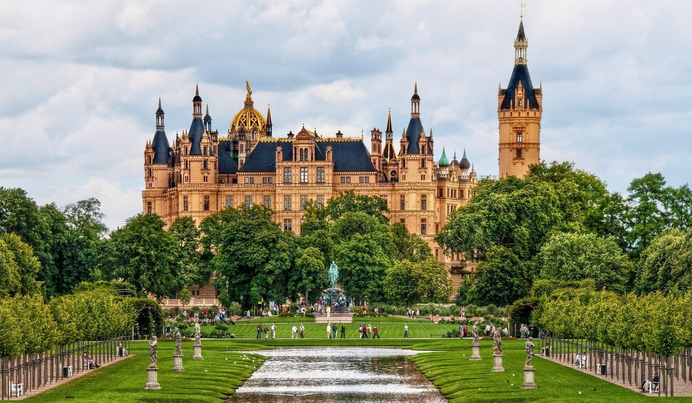 Schwerin Castle and gardens