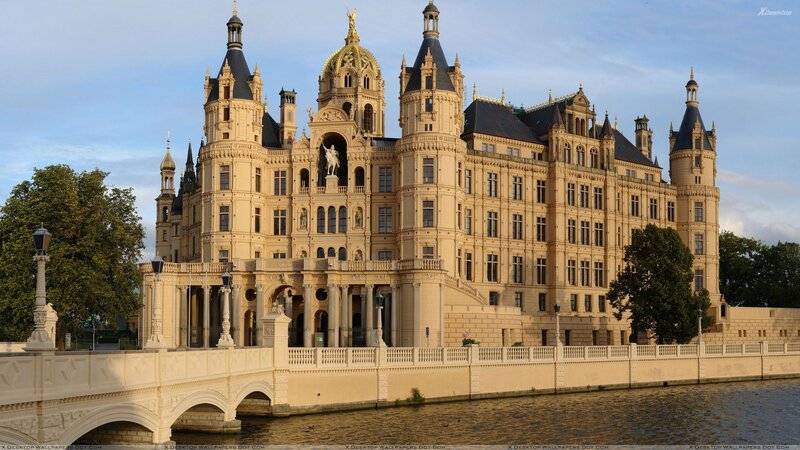 Schwerin Castle — Beige, Serene, Afternoon, Photograph
