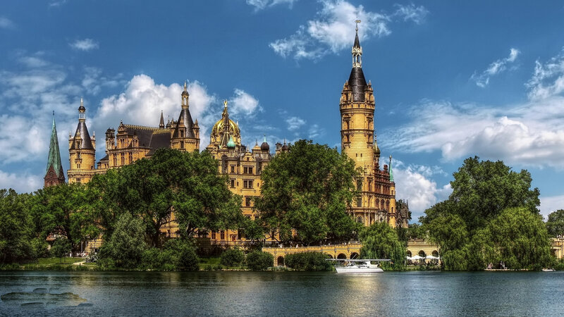 Schwerin Castle — Blue, Serene