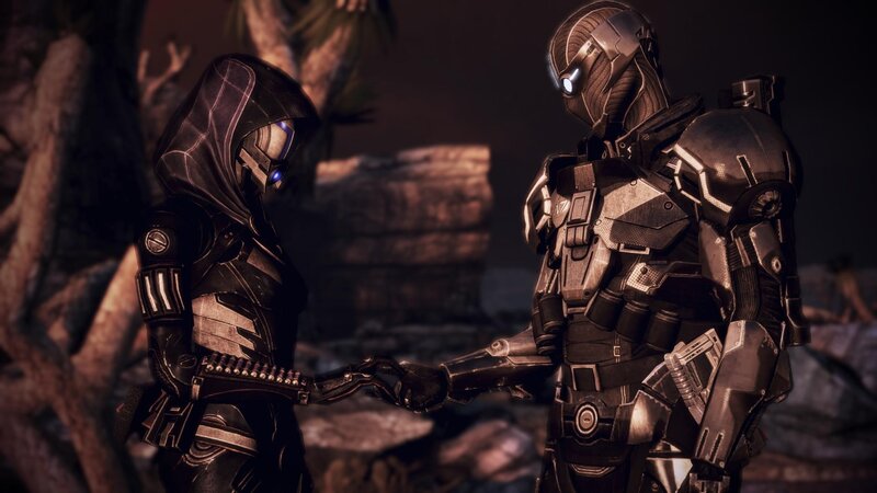sci-fi characters shaking hands