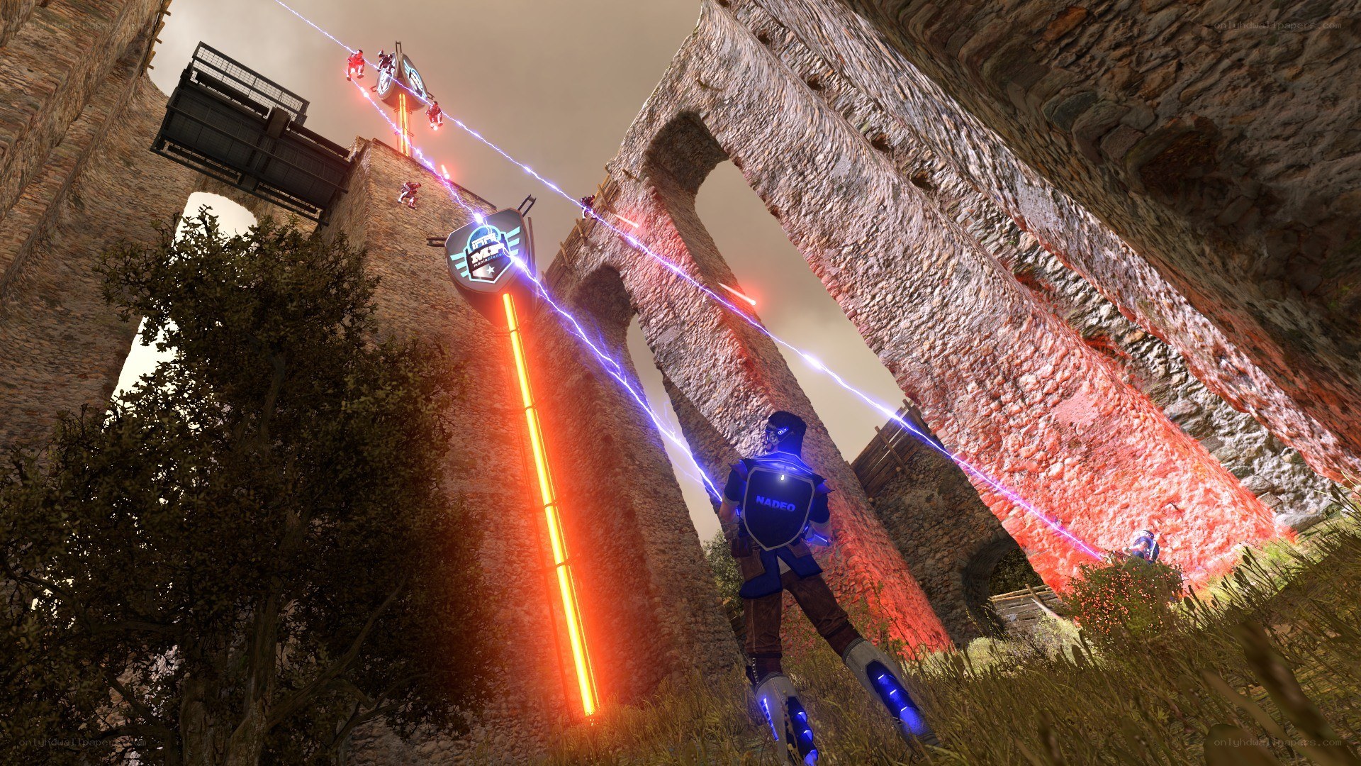 sci-fi combat in ancient ruins