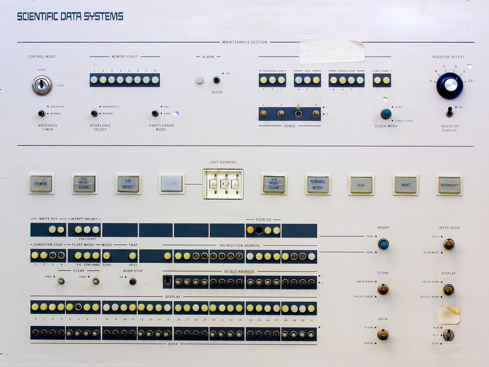 Scientific Data Systems console