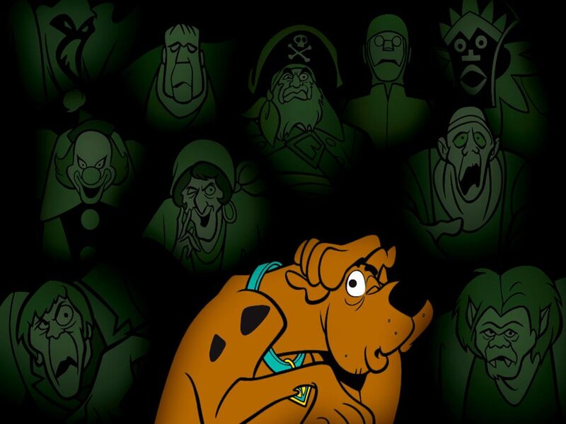 Scooby-Doo Surrounded by Ghosts