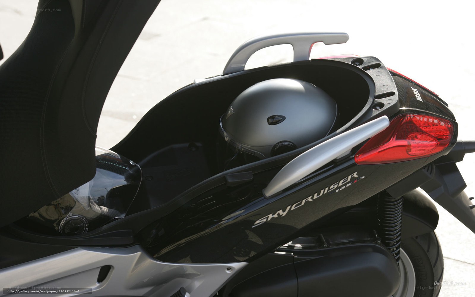 Scooter helmet storage