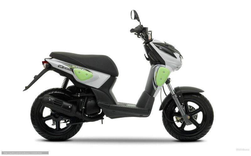 Scooter in Profile