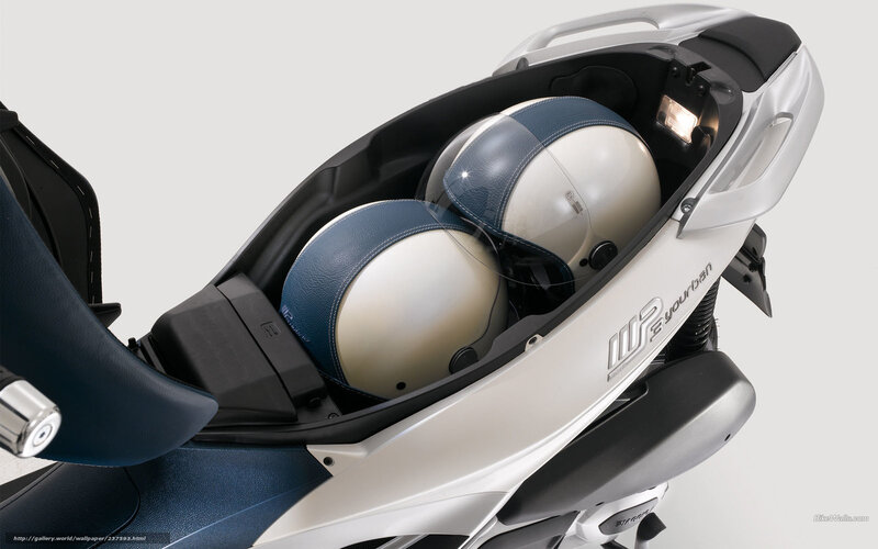 Scooter storage with helmets