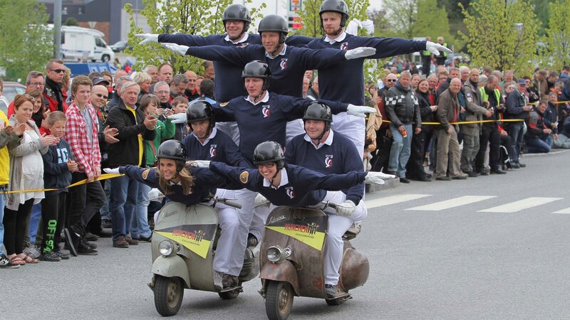 Scooter stunt performance