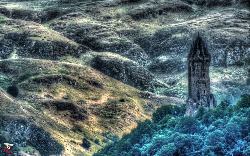 Scottish Monument Tower — Green, Dramatic