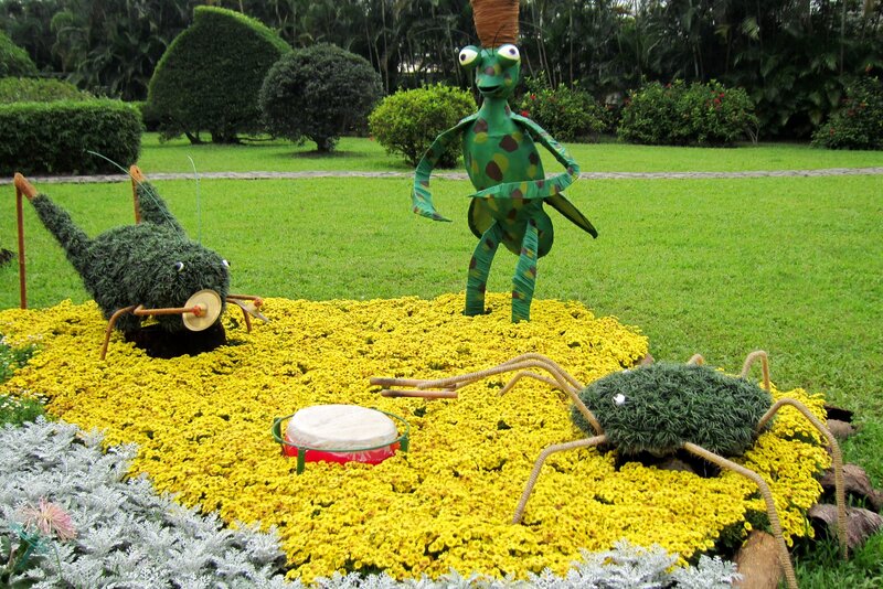 Sculptures of Insects