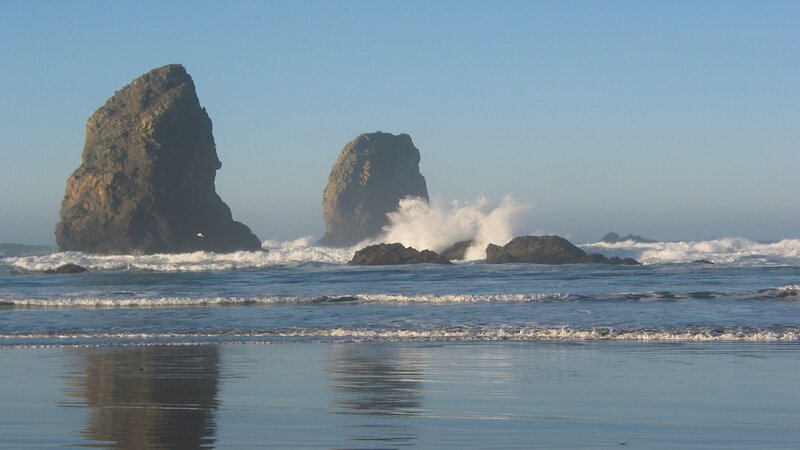 Sea Waves Crashing on Rocks