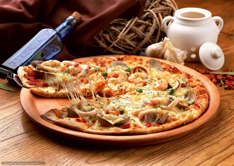Seafood Pizza on Plate — Brown