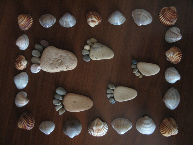 Seashells and Footprints