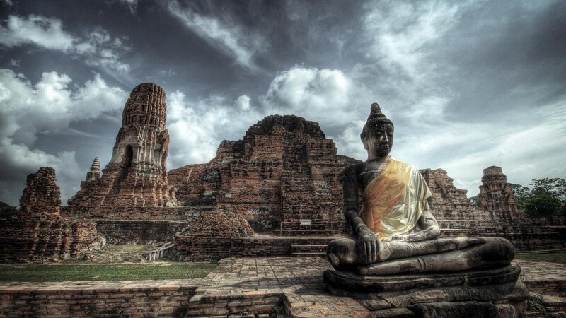 Seated Buddha Statue
