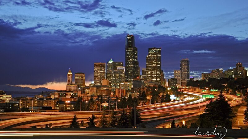 Seattle skyline at dusk