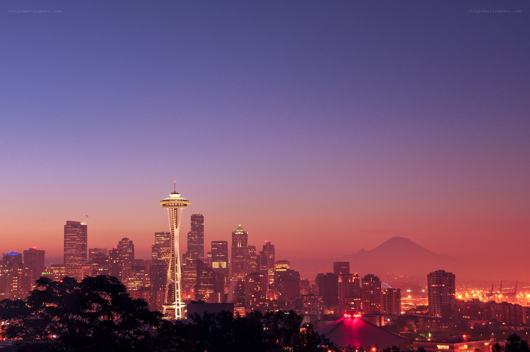 Seattle skyline at dusk