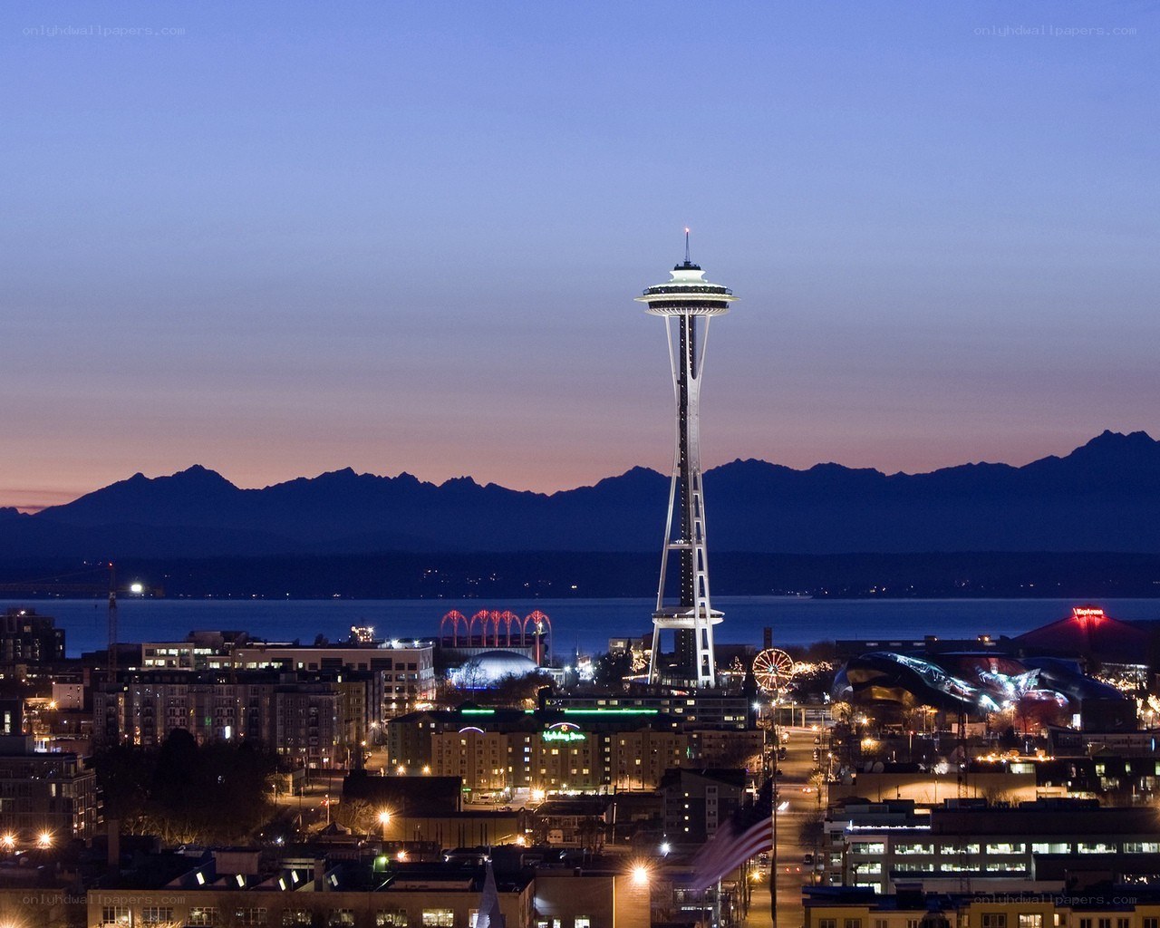 Seattle skyline at dusk