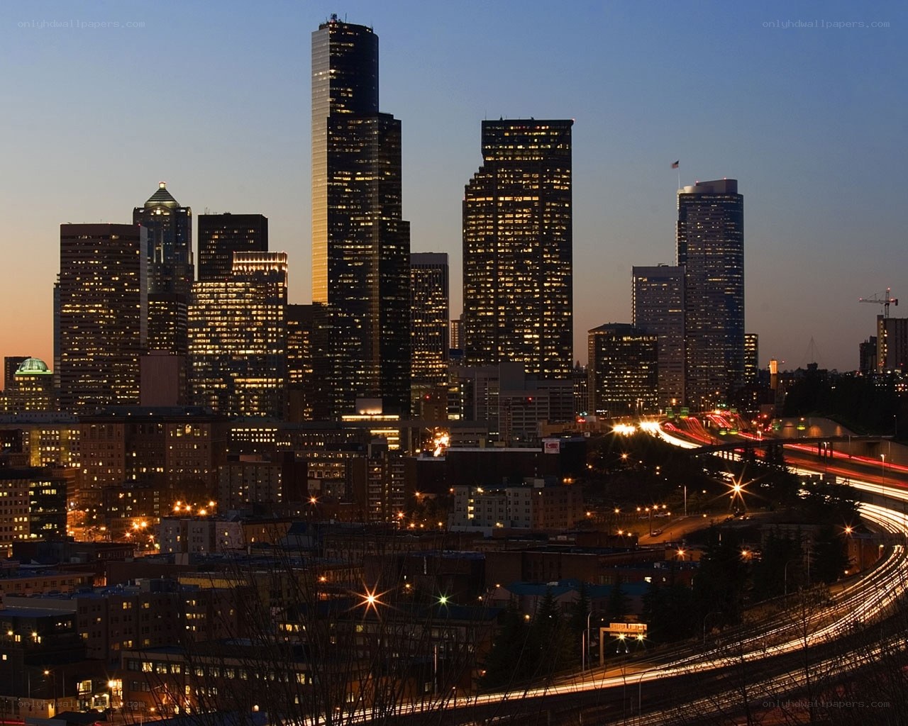 Seattle skyline at dusk