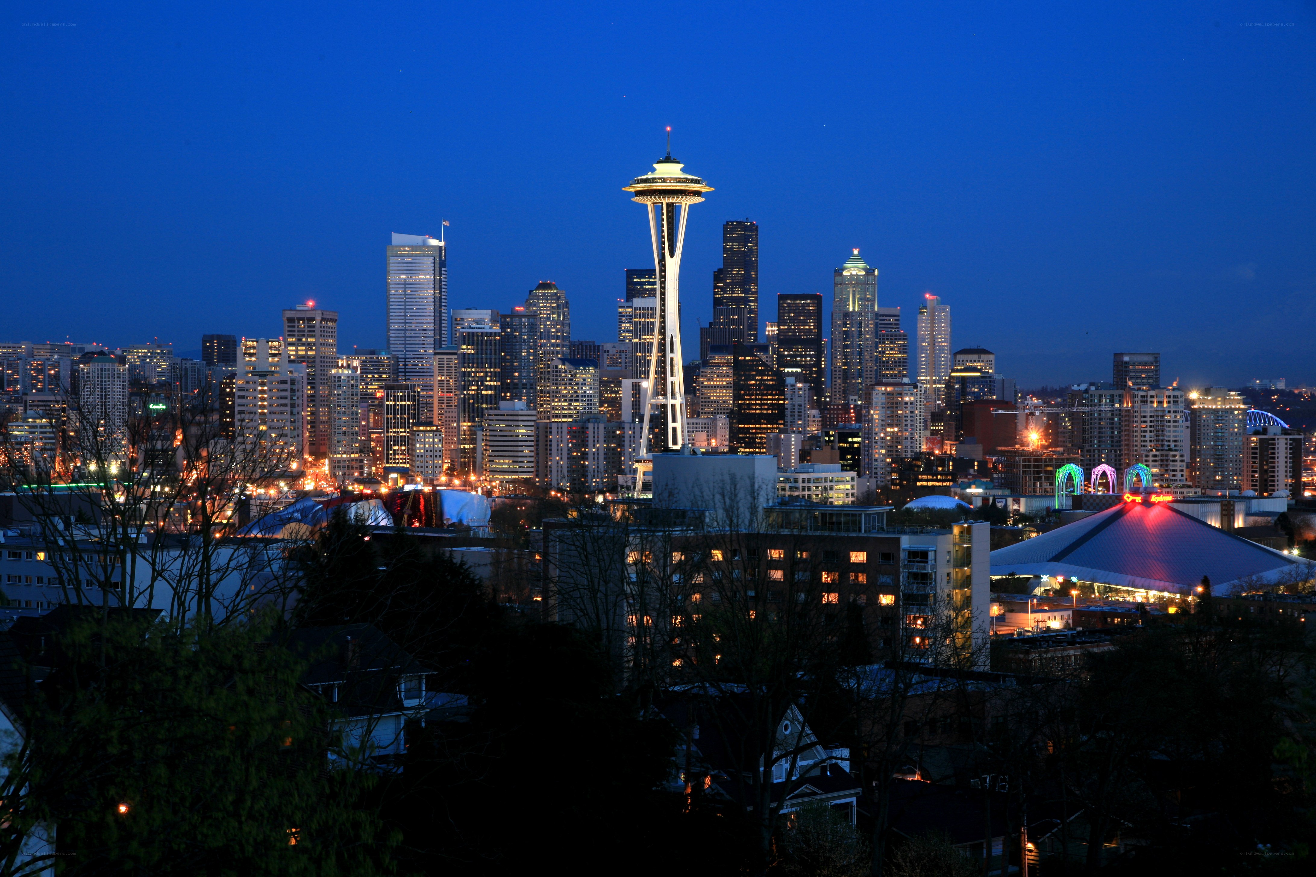 Seattle skyline at dusk