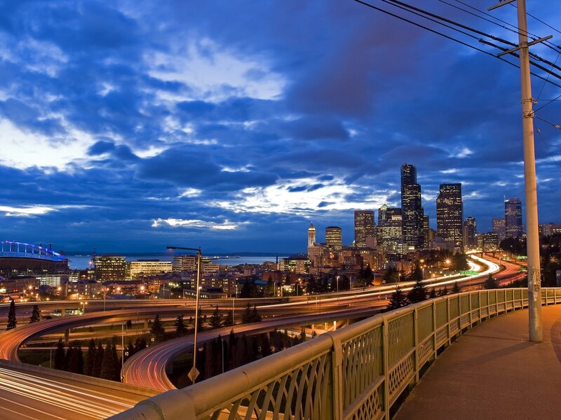 Seattle skyline at dusk