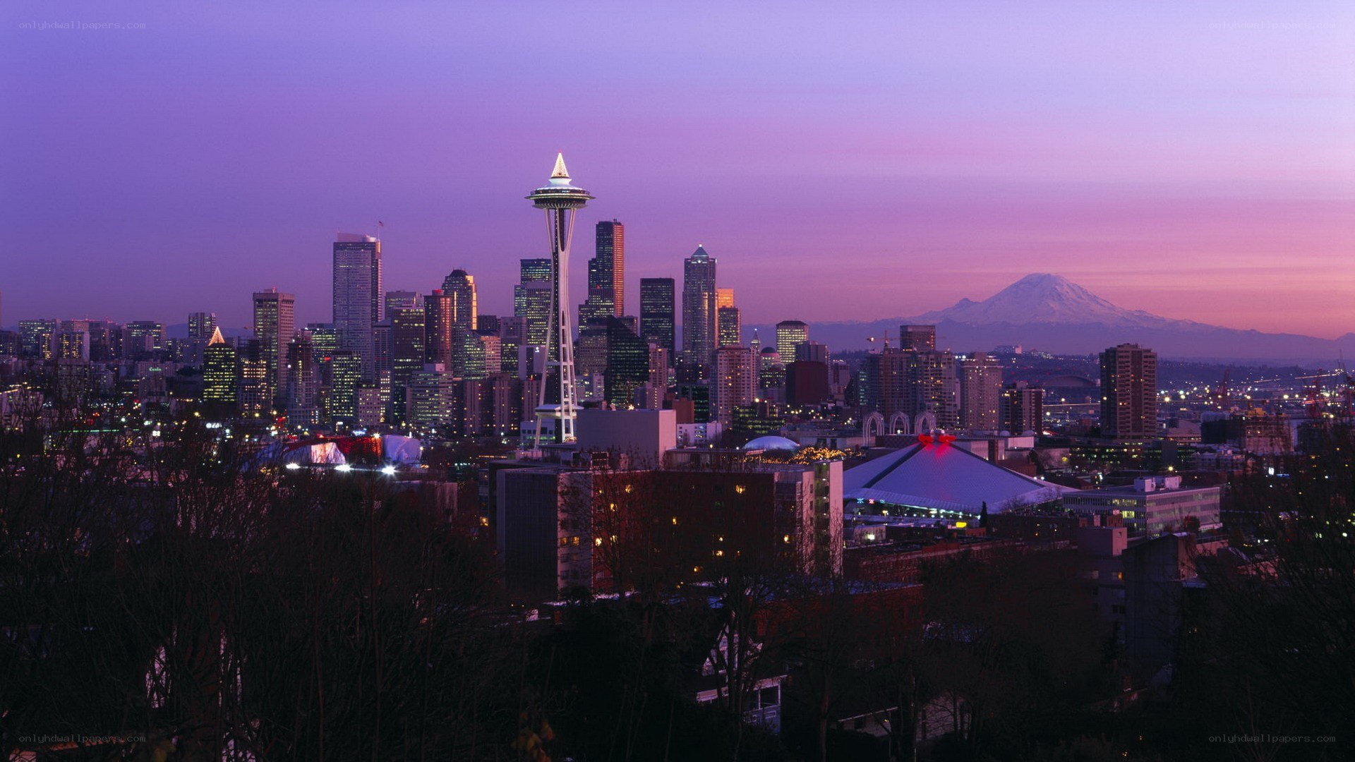 Seattle skyline at dusk