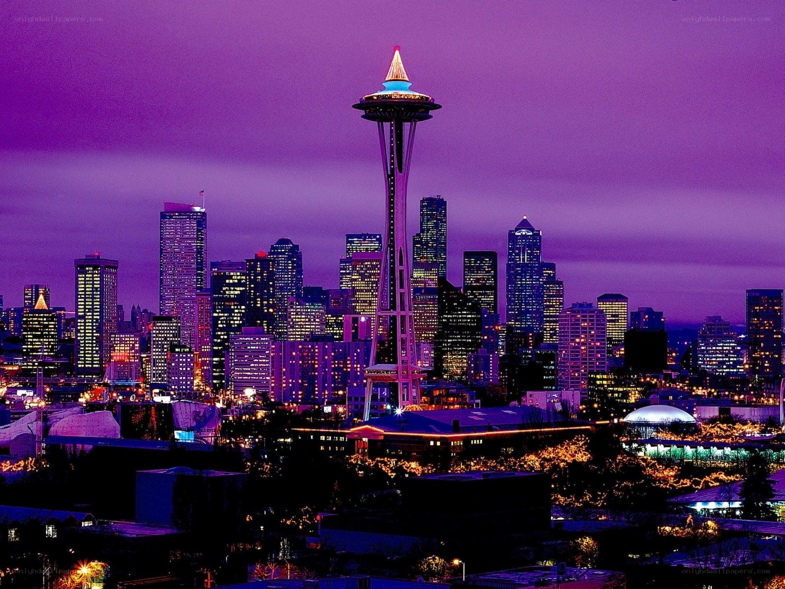 Seattle skyline at dusk