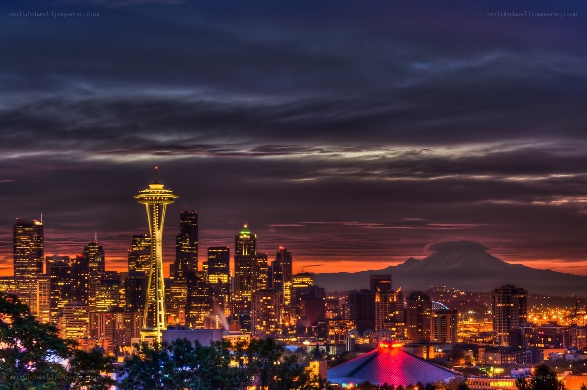 Seattle skyline at dusk