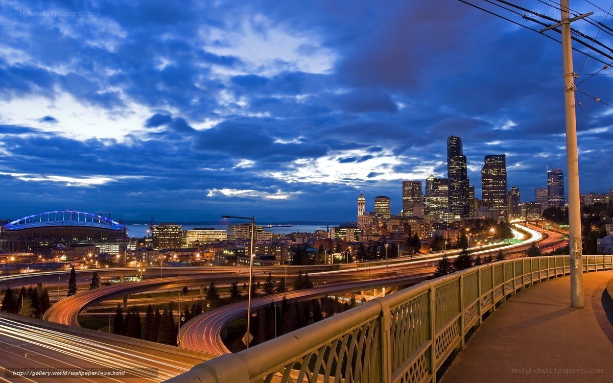 Seattle skyline at dusk