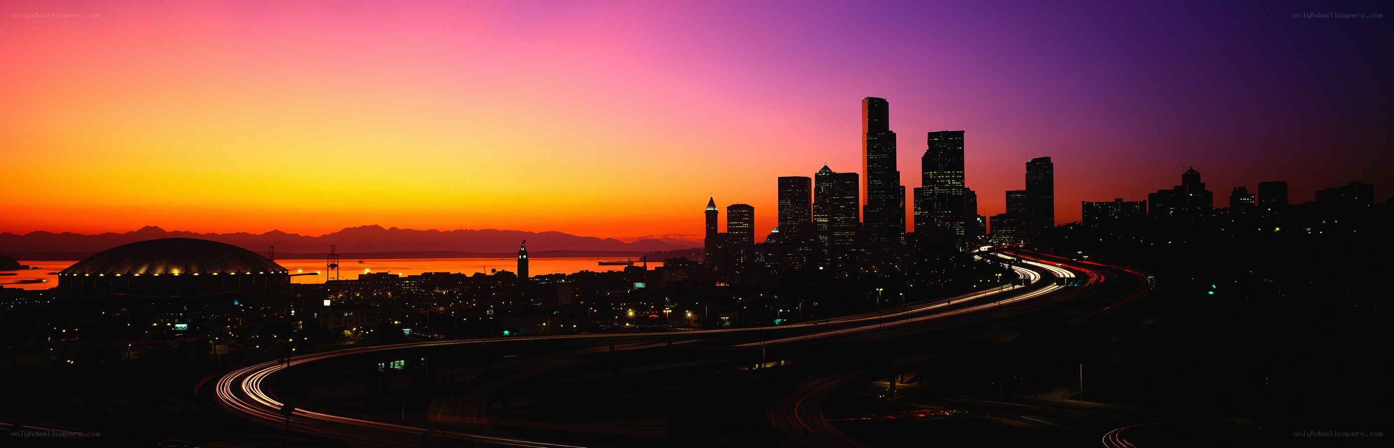 Seattle skyline at sunset