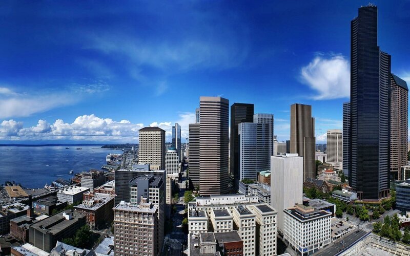 Seattle Skyline — Blue, Clear