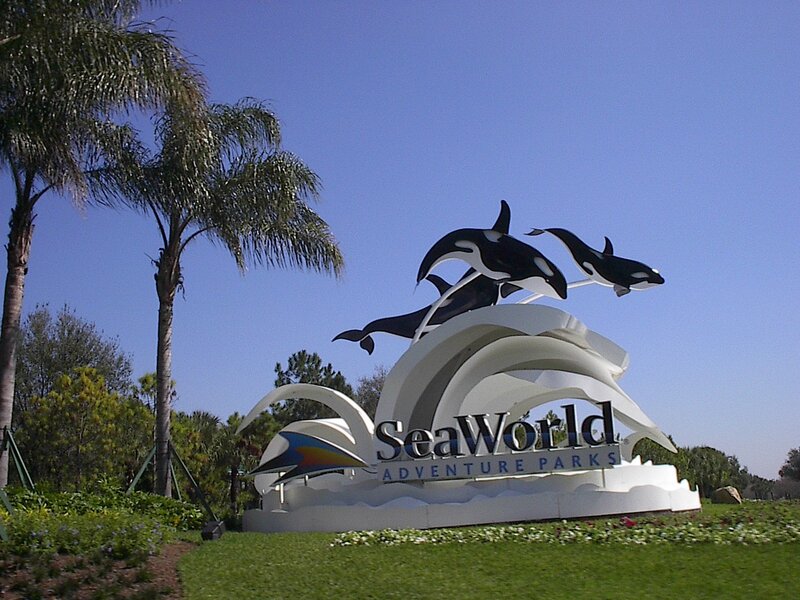 SeaWorld Adventure Parks sign