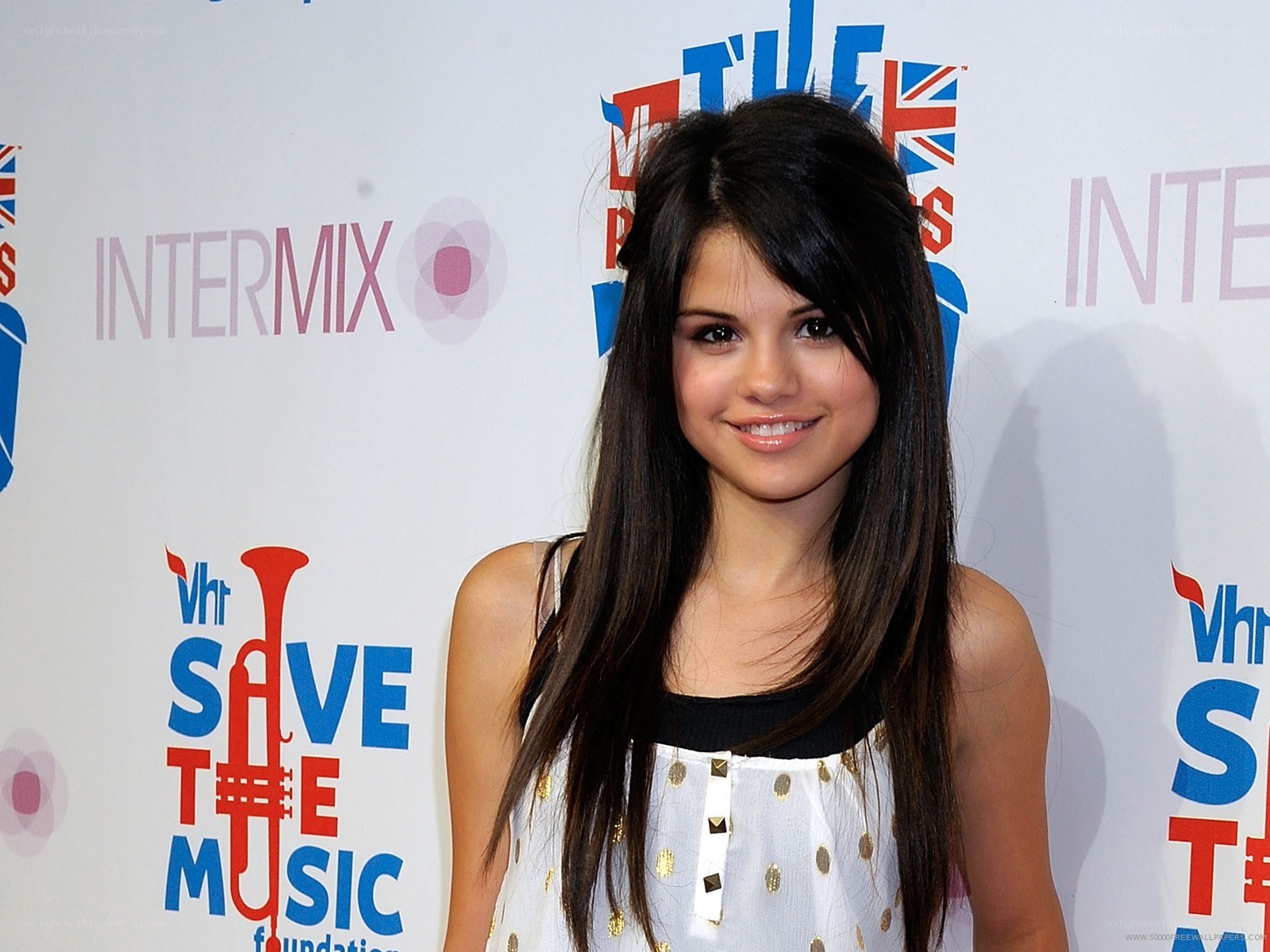 Selena Gomez at event