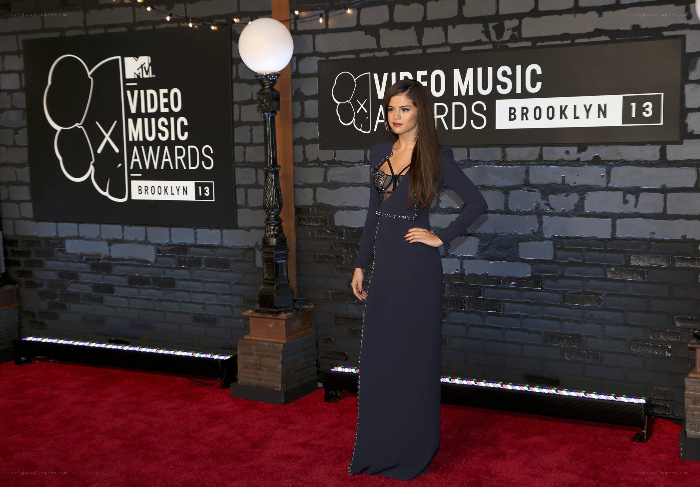 Selena Gomez at VMAs