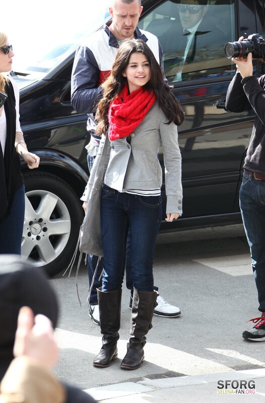 Selena Gomez on a city street