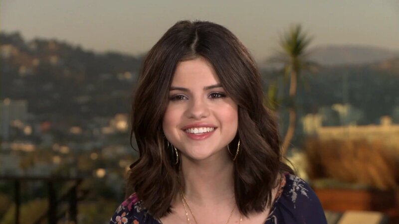Selena Gomez smiling