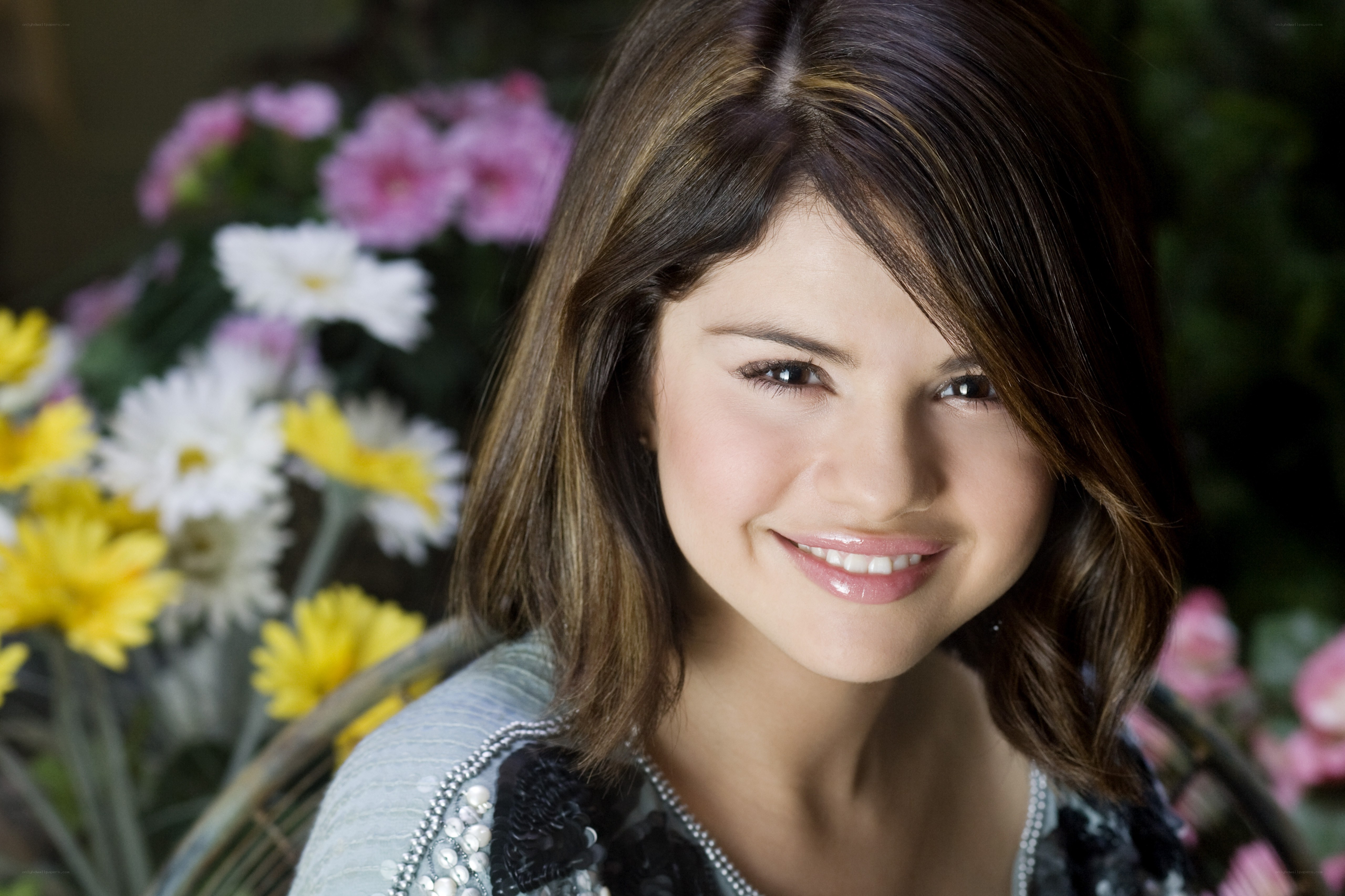 Selena Gomez with flowers