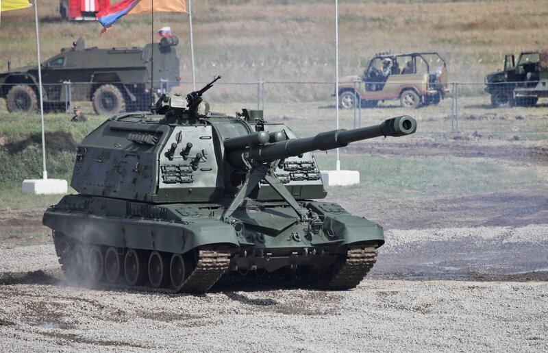 Self-propelled Artillery — Green, Dusty