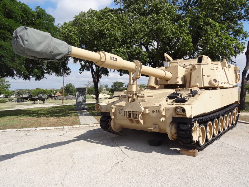 Self-propelled Howitzer