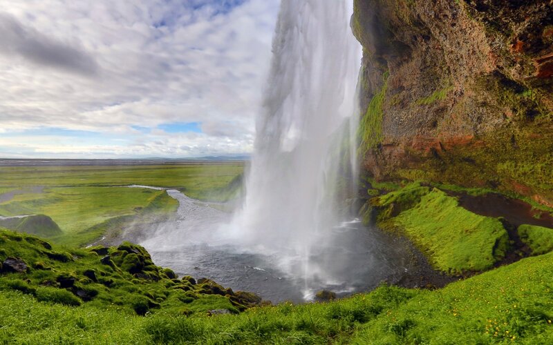 Seljalandsfoss Waterfall — Green, Dramatic, Afternoon, Photograph, River, Cliff