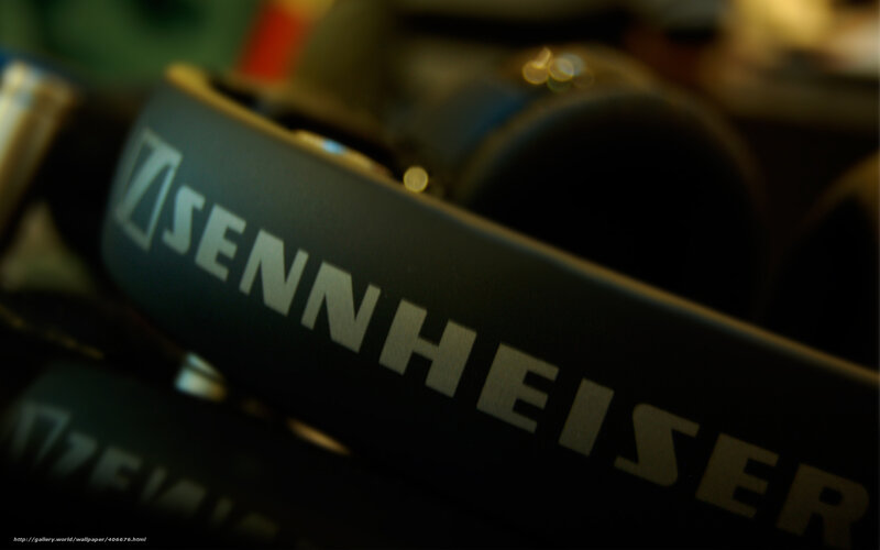 Sennheiser Headphones — Black
