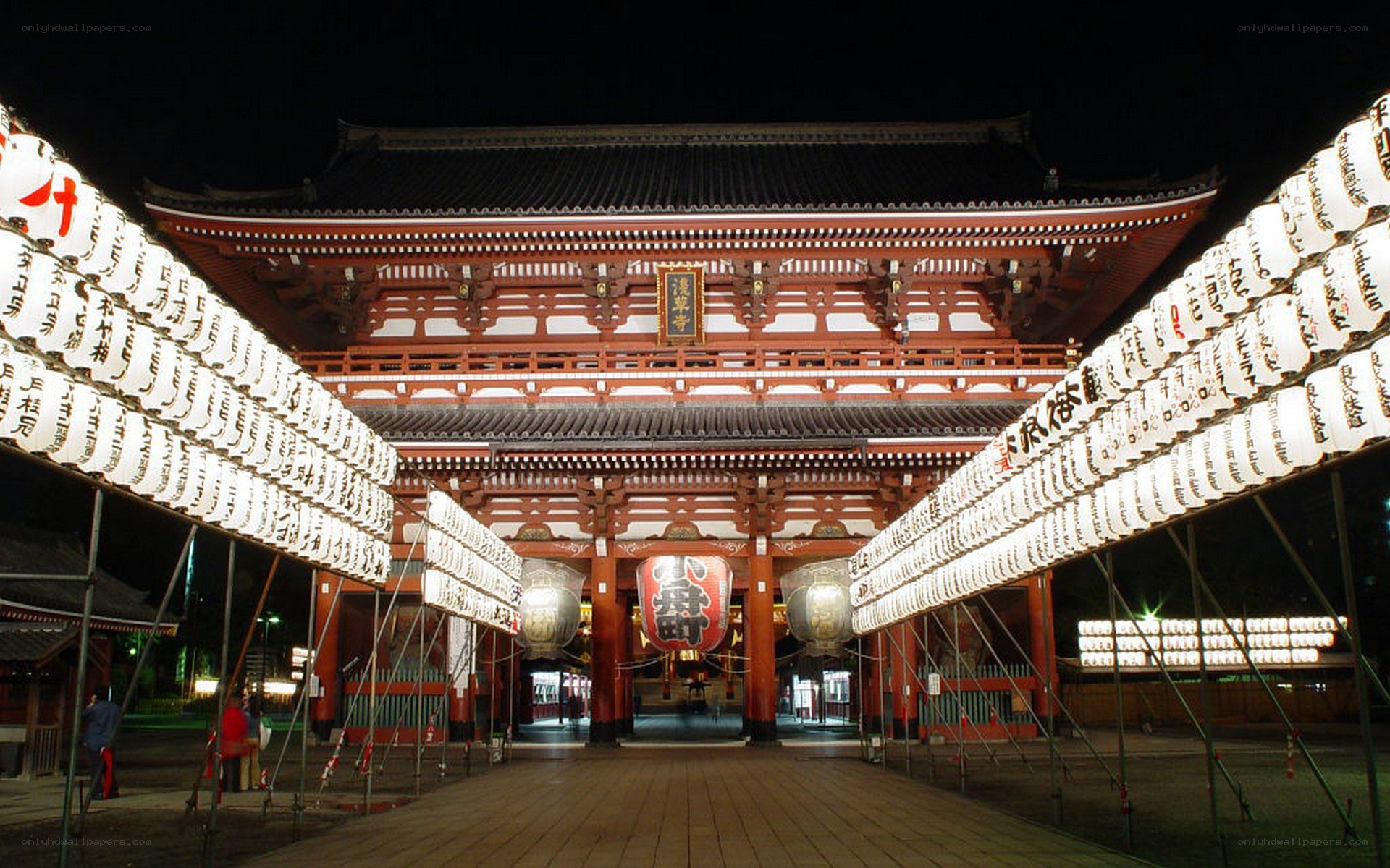 Senso-ji Temple at night