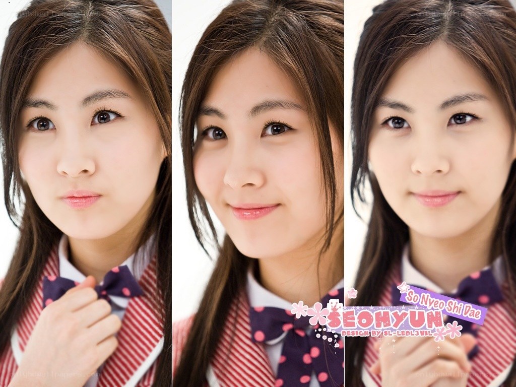 Seohyun in school uniform