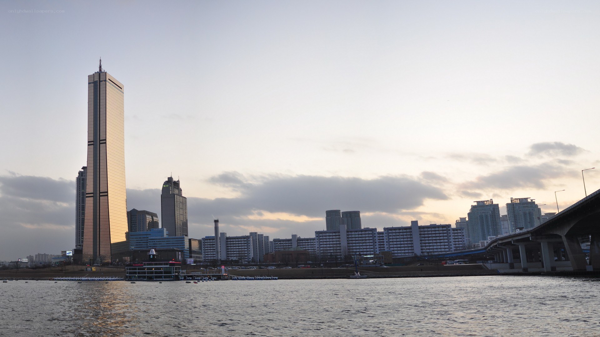Seoul skyline at dusk
