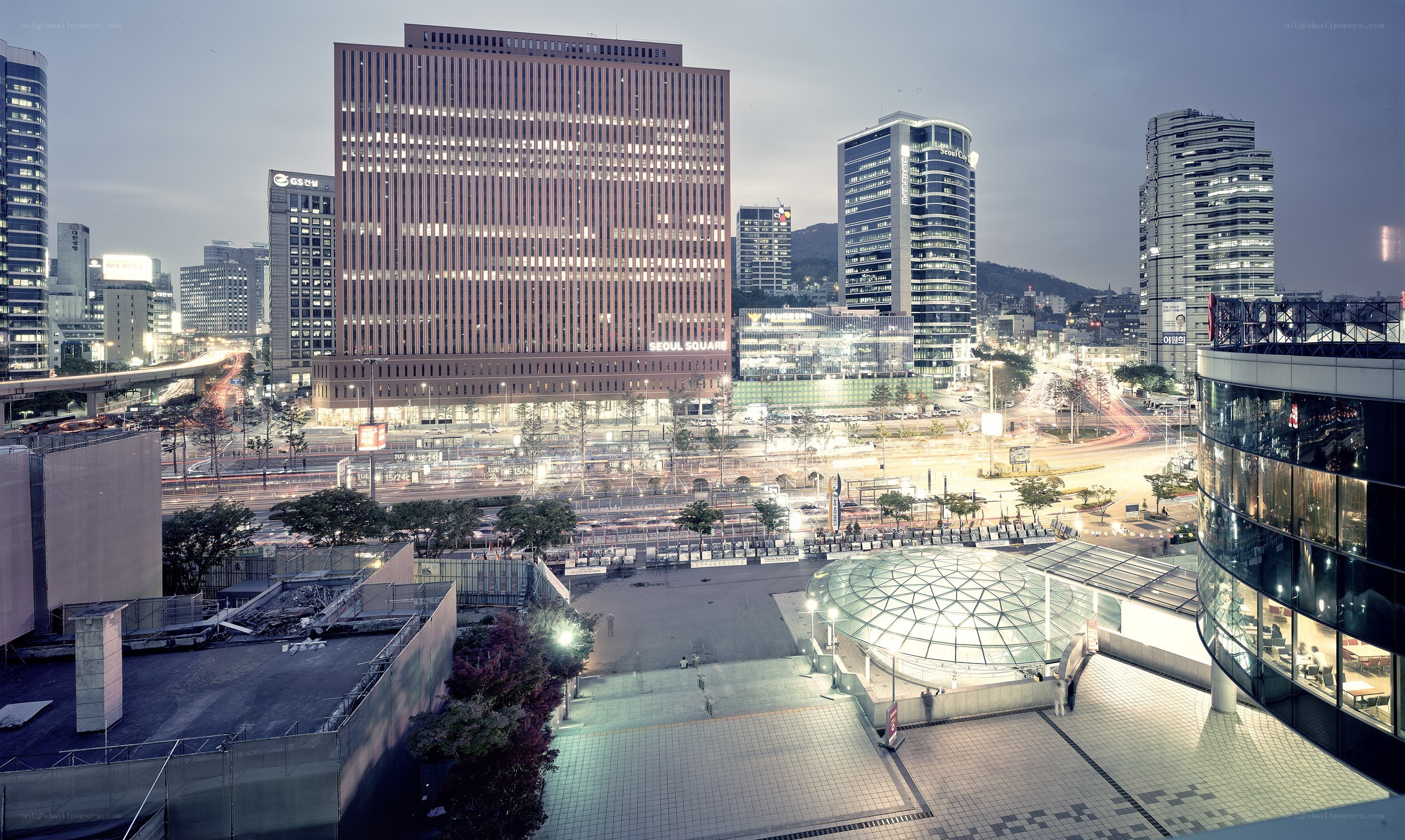 Seoul Square at dusk