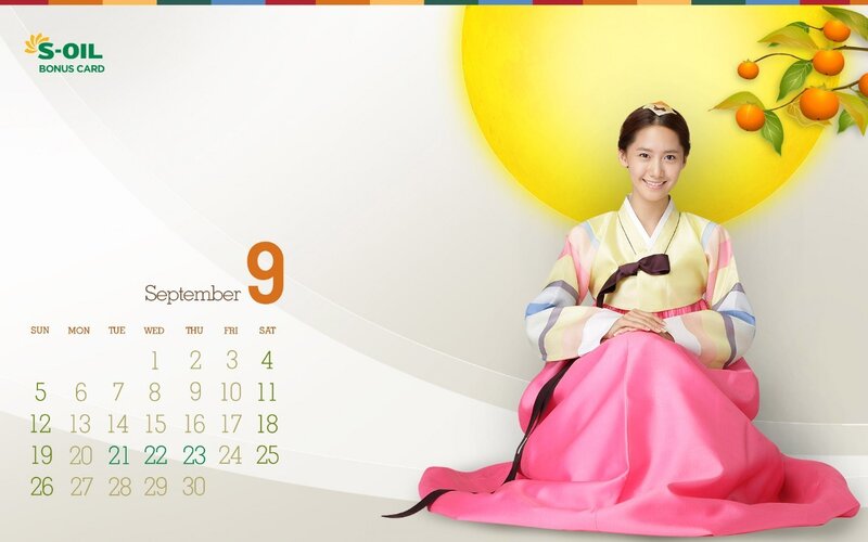 September calendar with woman in hanbok