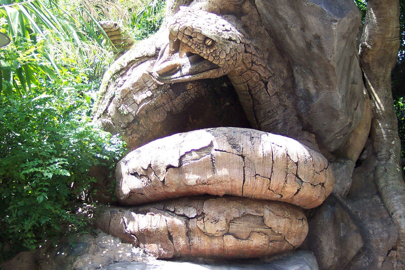 Serpent sculpture in jungle
