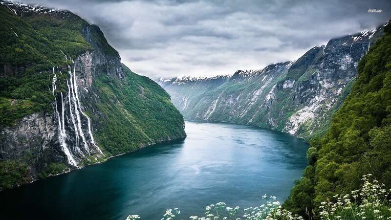 Seven Sisters Waterfall — Green, Dramatic, Photograph