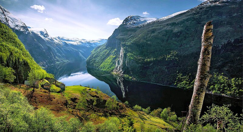 Seven Sisters Waterfall — Green, Serene