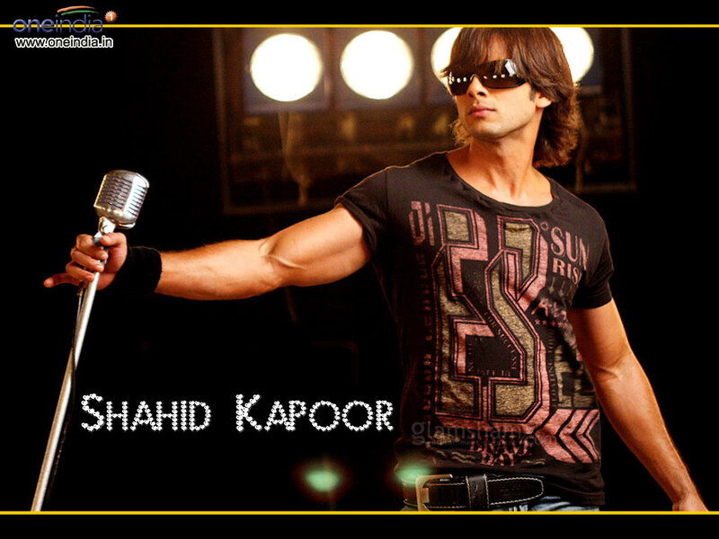 Shahid Kapoor singing
