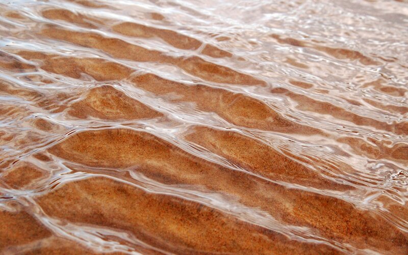 Shallow Water over Sand — Brown